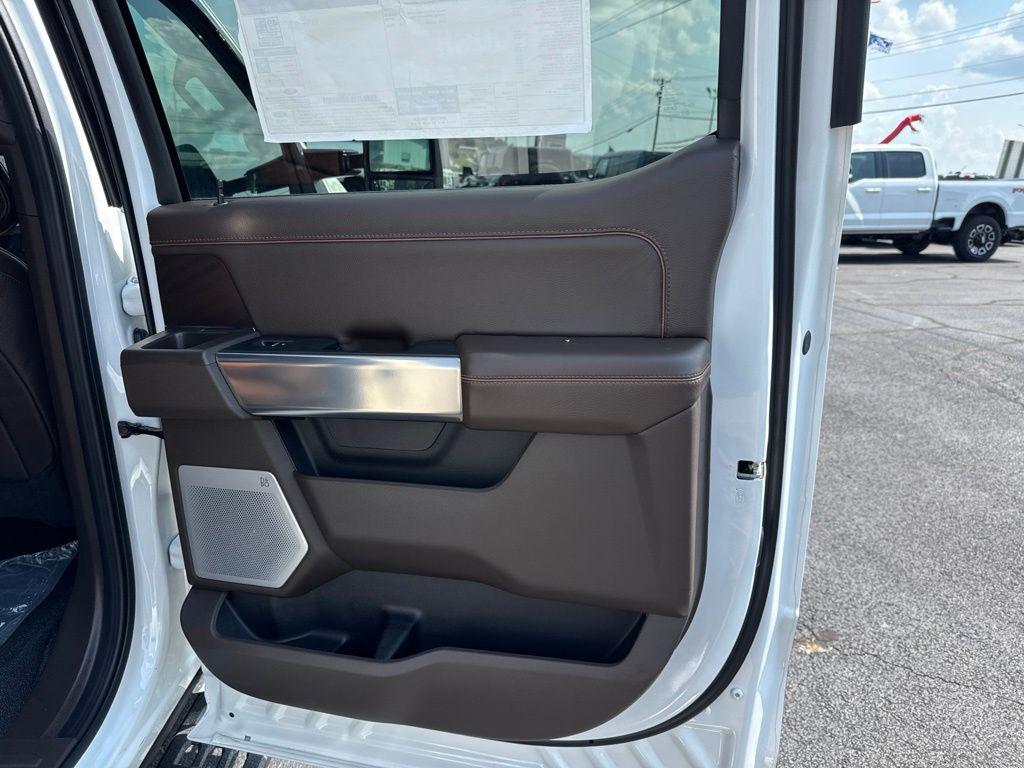 صورة مصغرة 30 لـ 2026 FORD F-250 KING RANCH