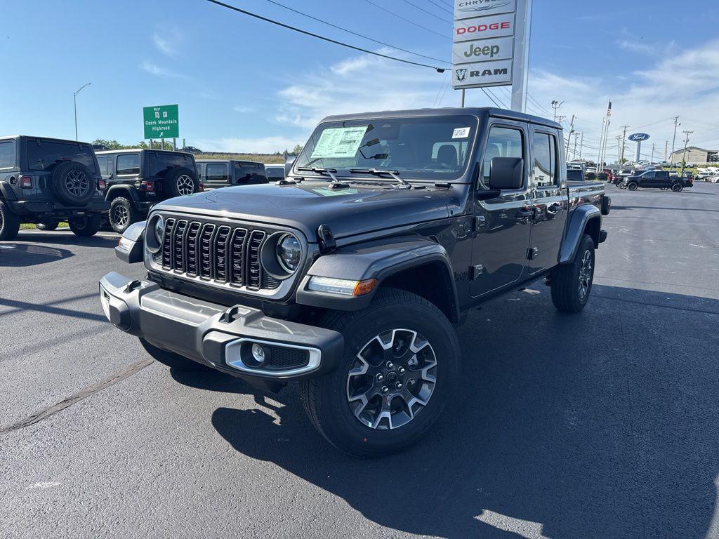 New 2026 Jeep Gladiator Sahara 4x4