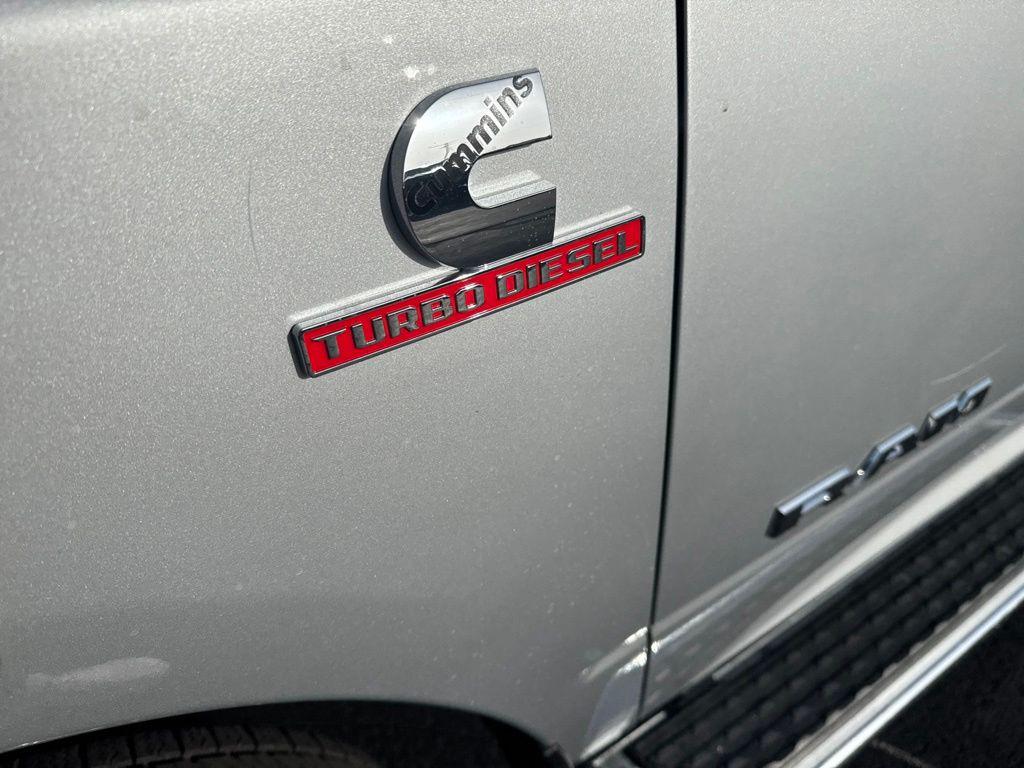 صورة 11 لـ 2026 RAM 3500 LARAMIE CREW CAB 4X4 8' BOX
