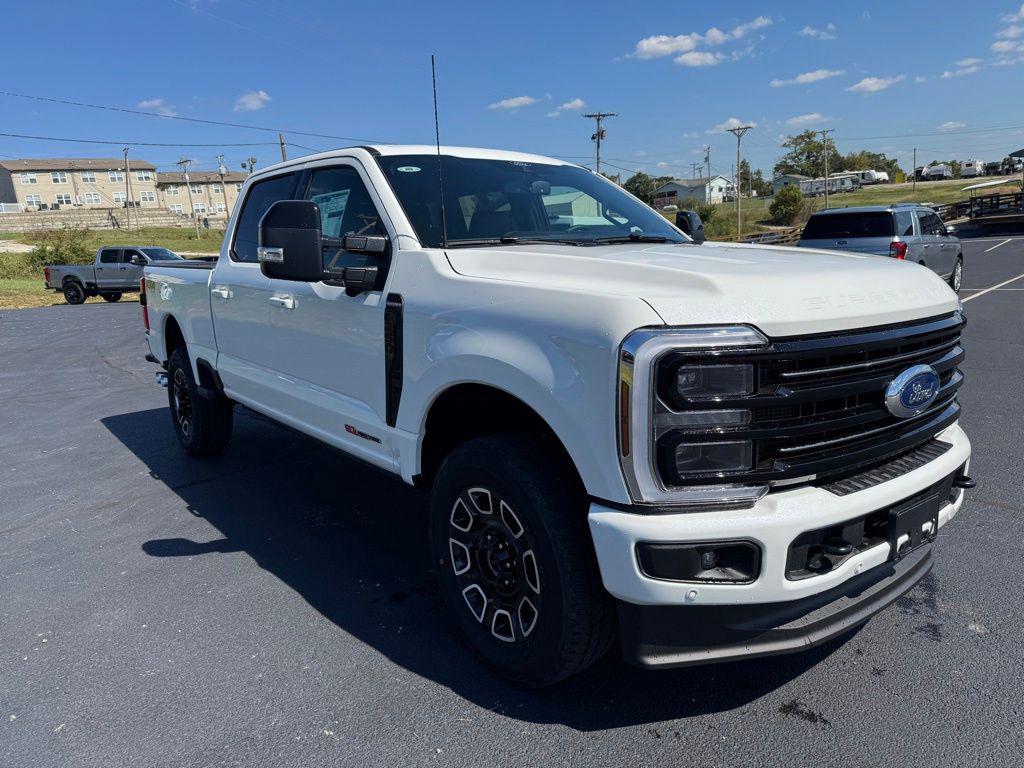 صورة 8 لـ 2026 FORD F-250 PLATINUM