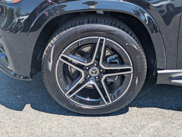 MERCEDES-BENZ GLS - 10