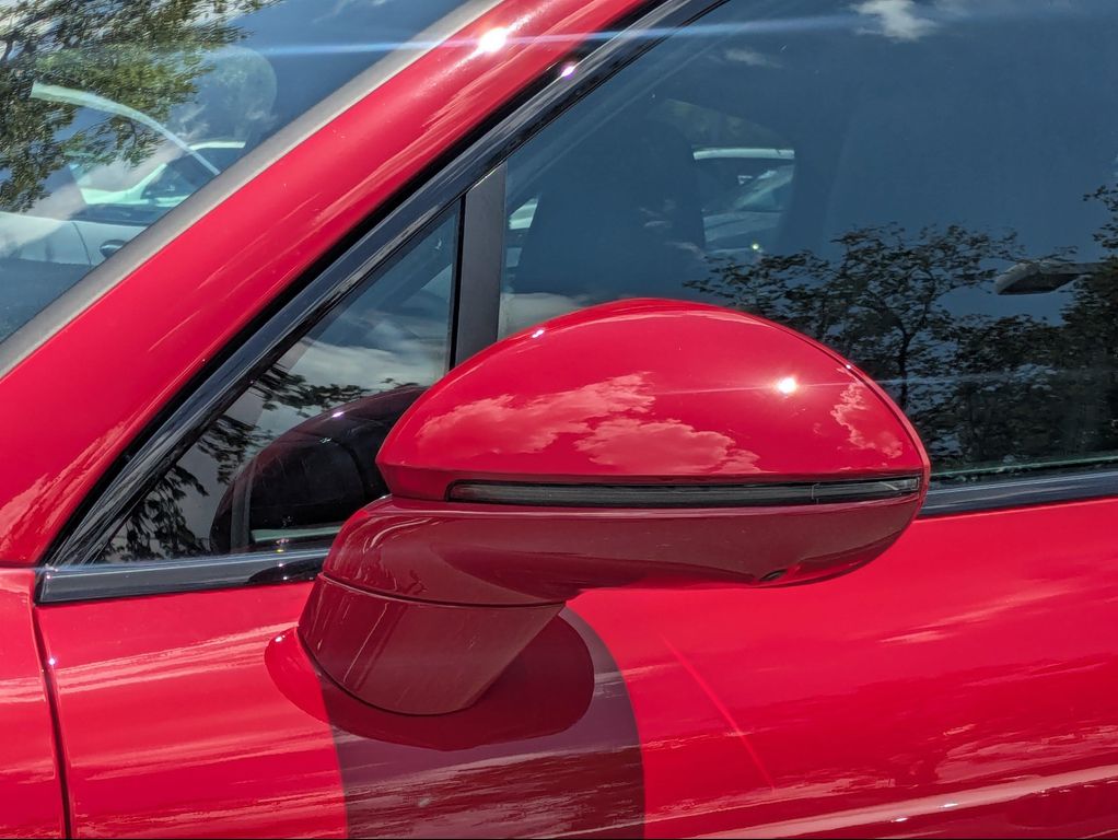 2025 Porsche CAYENNE GTS — миниатюра 11