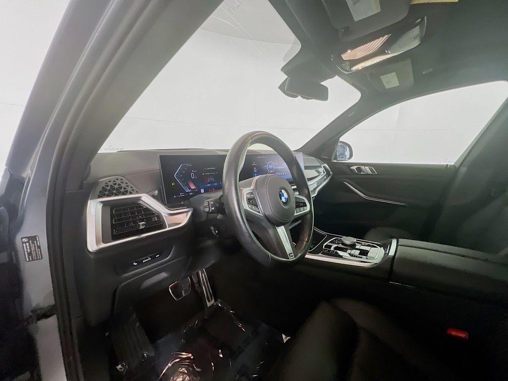 صورة مصغرة 16 لـ 2025 BMW X5 XDRIVE40I