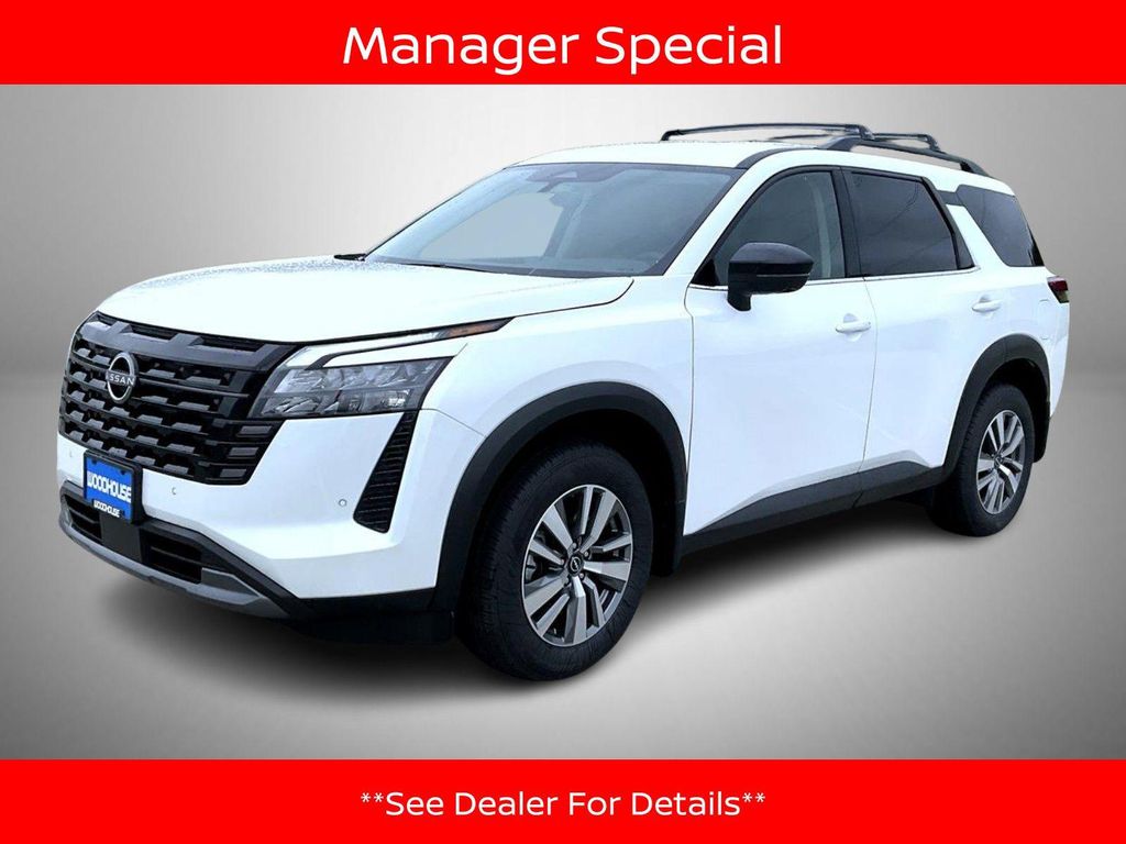 New 2026 Nissan Pathfinder SL