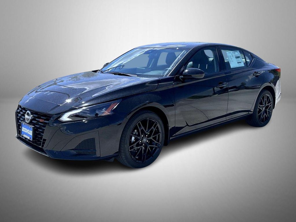 New 2026 Nissan Altima SR AWD