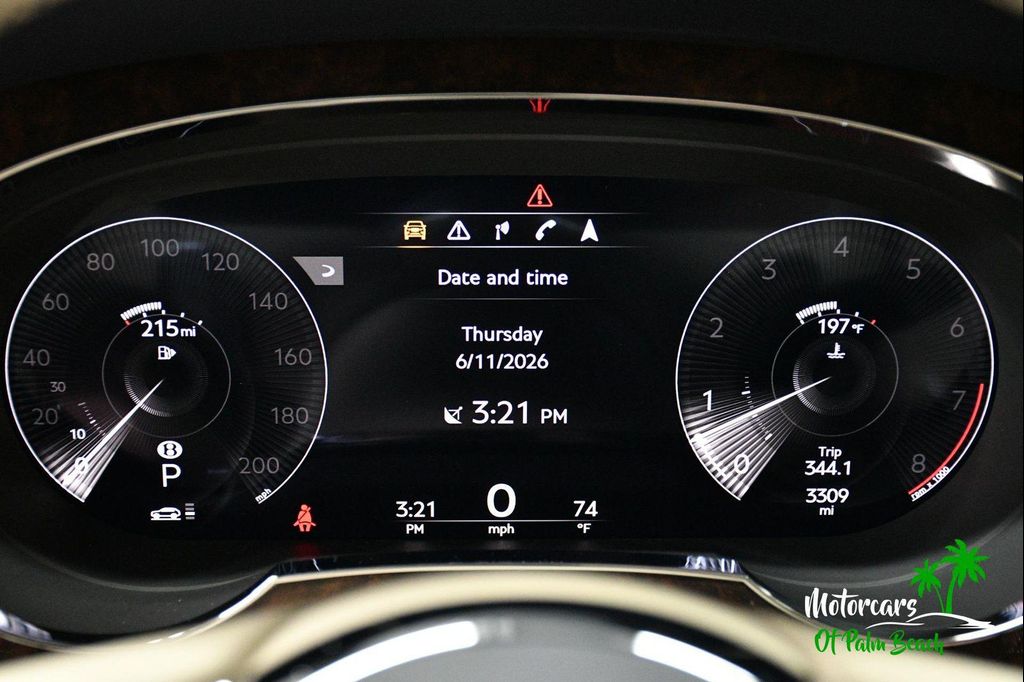 2023 Bentley BENTAYGA AZURE — миниатюра 47