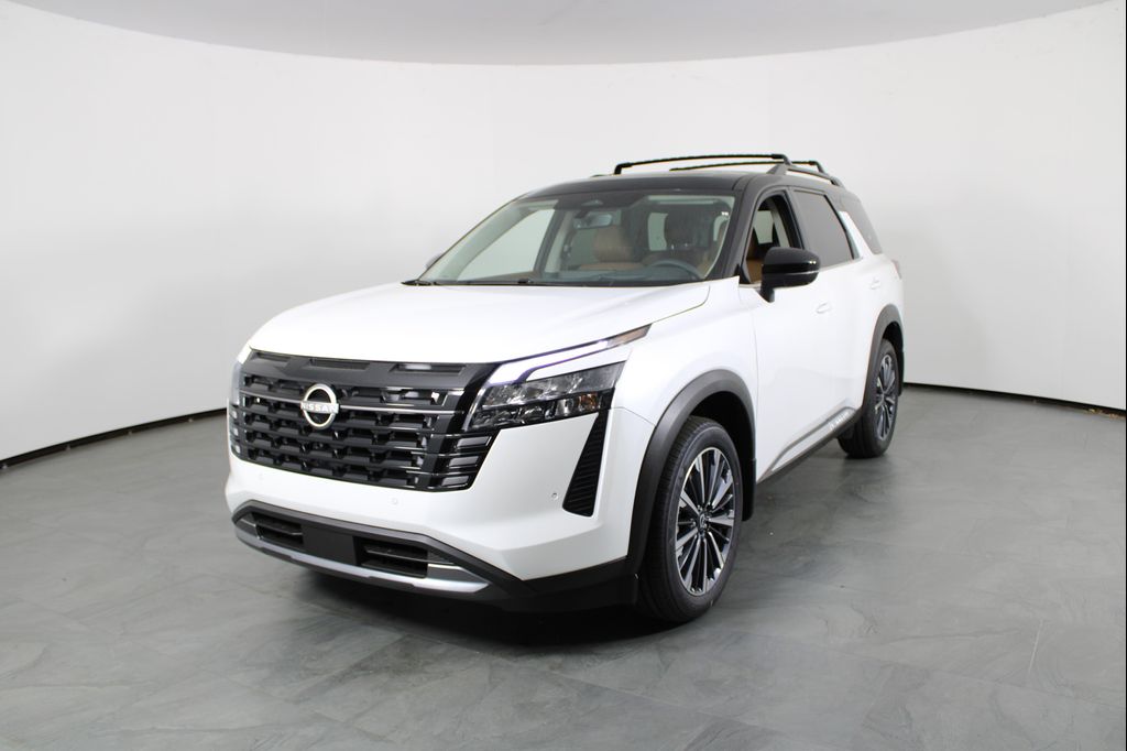 New 2026 Nissan Pathfinder Platinum