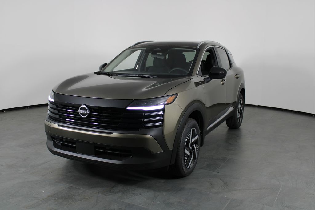 New 2026 Nissan Kicks SV