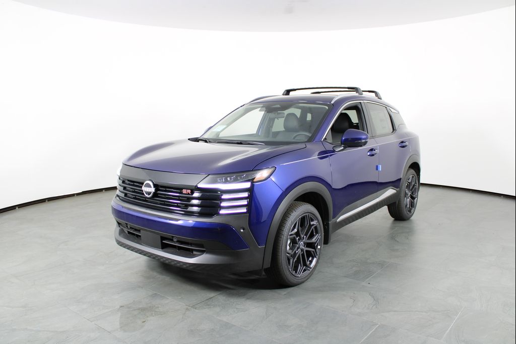 New 2026 Nissan Kicks SR