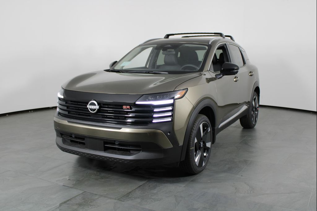 New 2026 Nissan Kicks SR