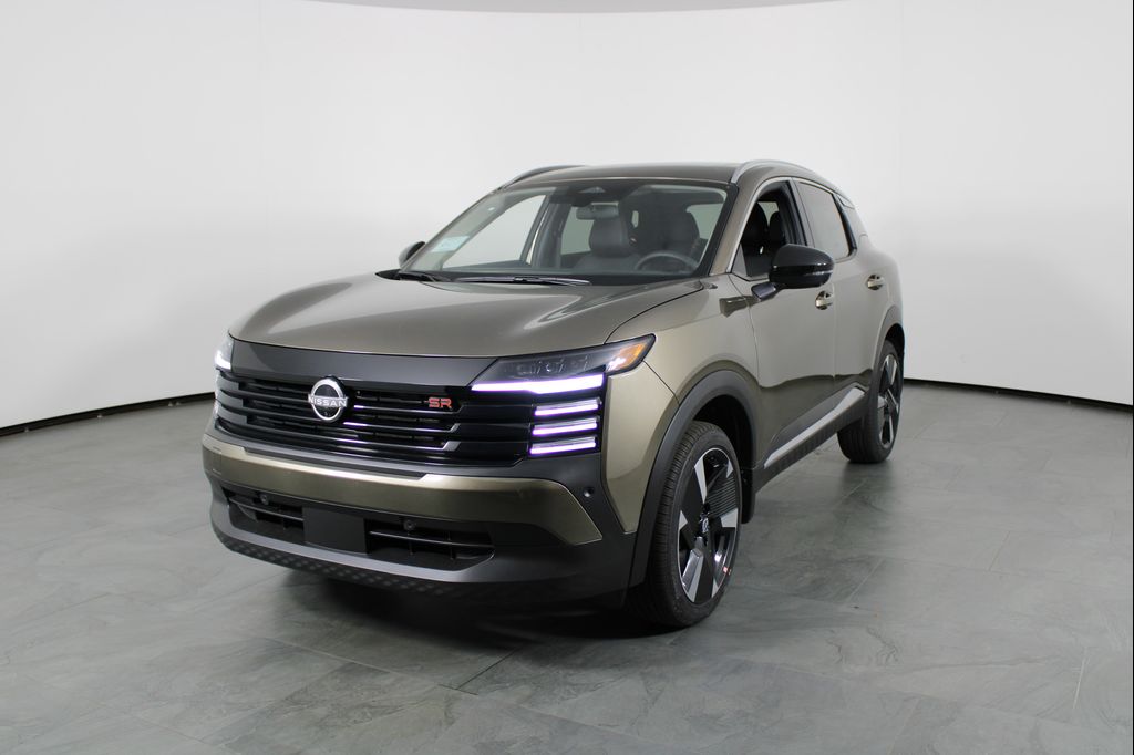 New 2026 Nissan Kicks SR