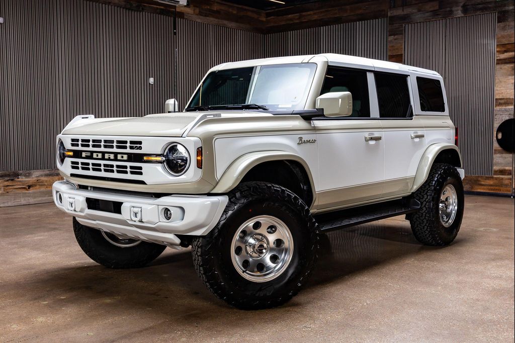 FORD BRONCO - 5