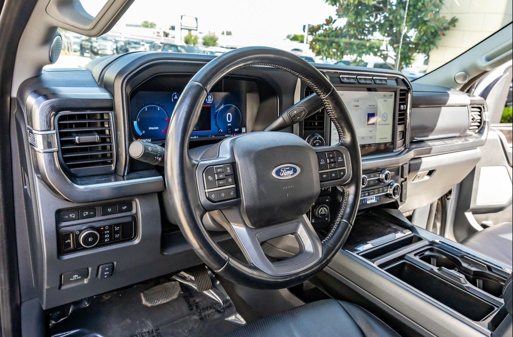 2023 FORD F-250 LARIAT 缩略图 16