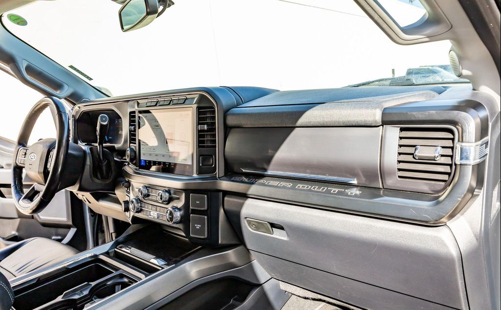 2023 FORD F-250 LARIAT 缩略图 17