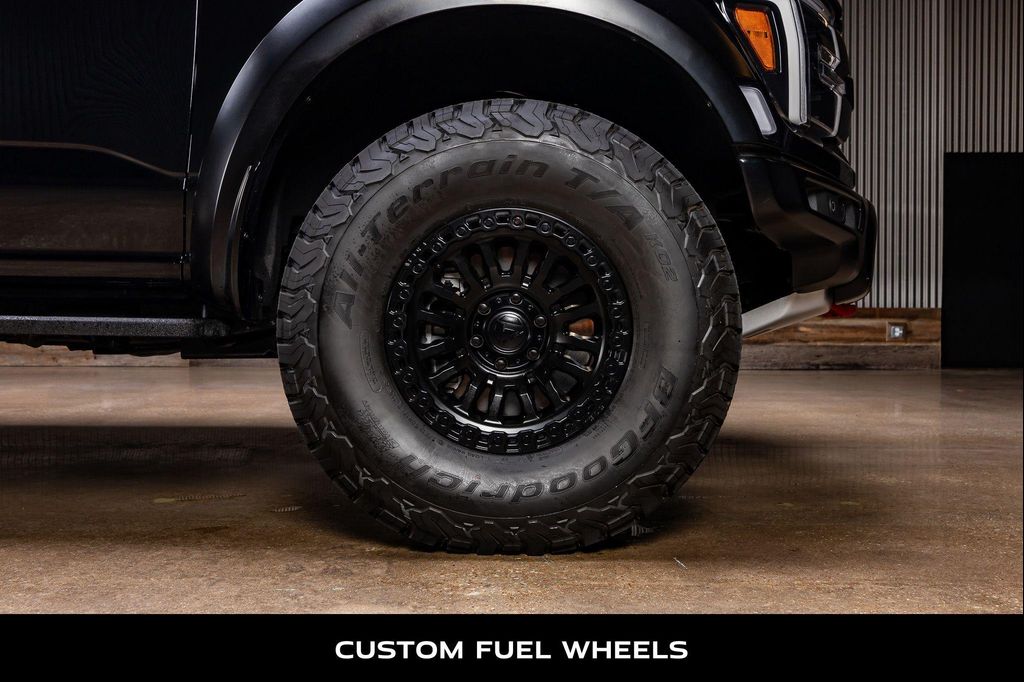 2025 FORD F-150 RAPTOR thumbnail 11