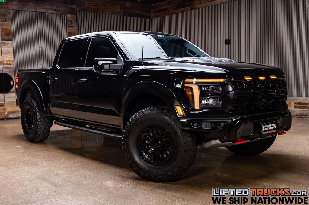 صورة 1 لـ 2025 FORD F-150 RAPTOR
