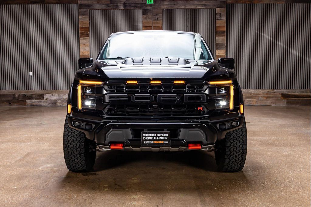 صورة 3 لـ 2025 FORD F-150 RAPTOR