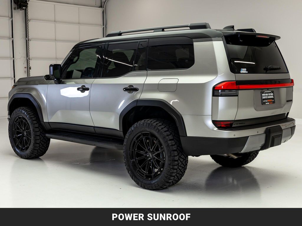2026 Lexus GX 550 OVERTRAIL+ photo 7