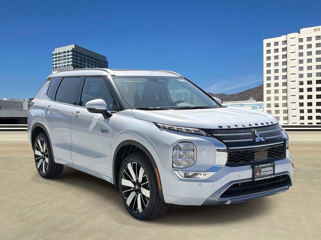 New 2026 Mitsubishi Outlander PHEV SEL