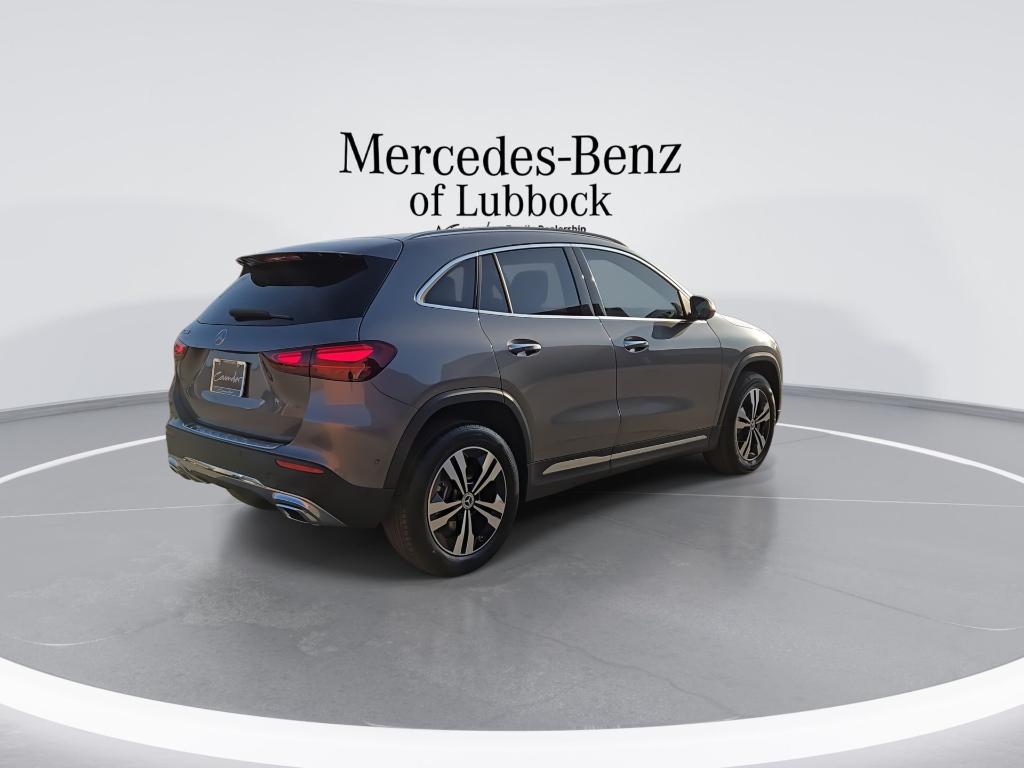 صورة 8 لـ 2026 Mercedes-BENZ GLA