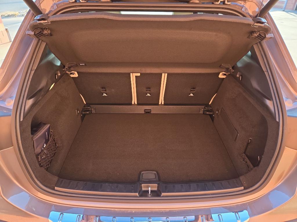 2026 Mercedes-BENZ GLA 缩略图 12