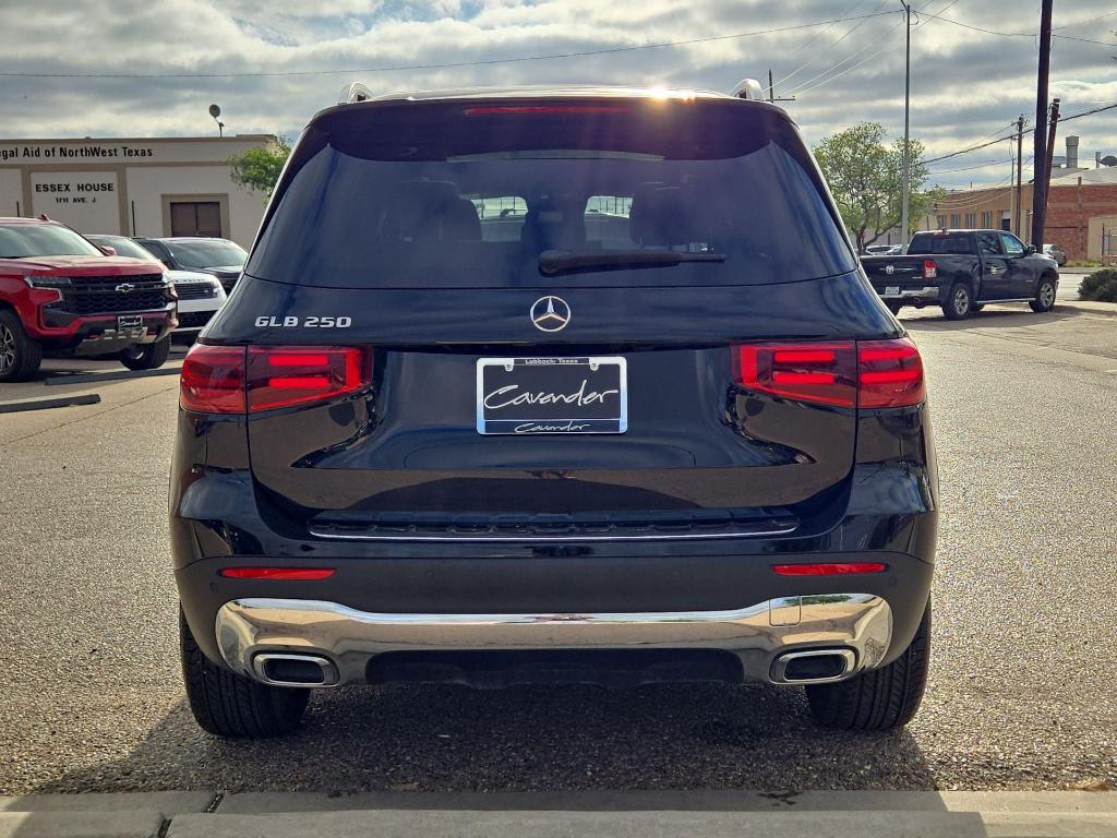 صورة مصغرة 12 لـ 2026 Mercedes-BENZ GLB
