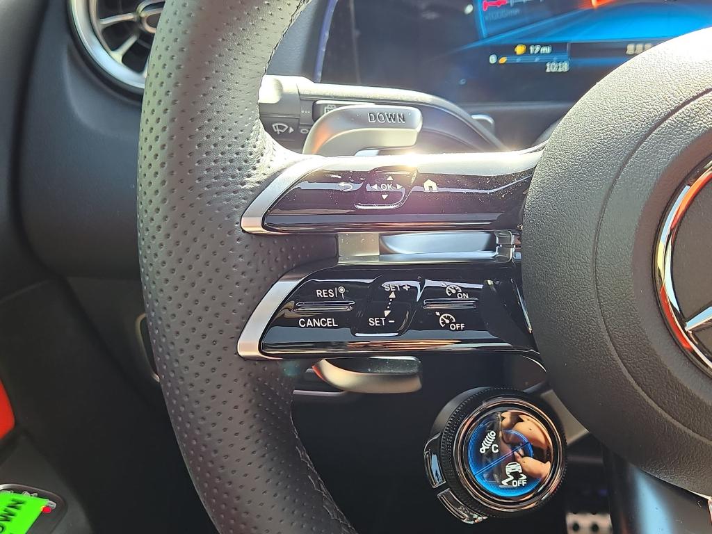 2026 Mercedes-BENZ AMG GLB 35 BASE 缩略图 21