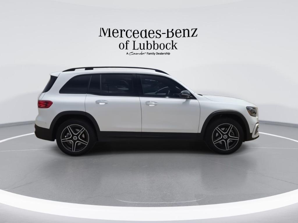 صورة 9 لـ 2025 Mercedes-BENZ GLB