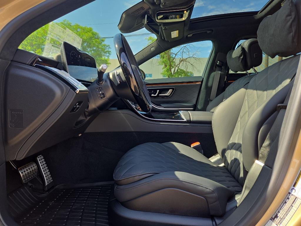 2026 Mercedes-BENZ S-CLASS — миниатюра 16
