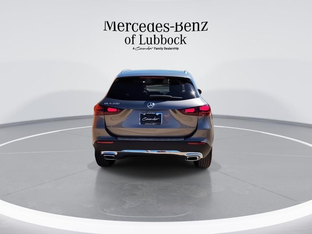2025 Mercedes-BENZ GLA photo 7