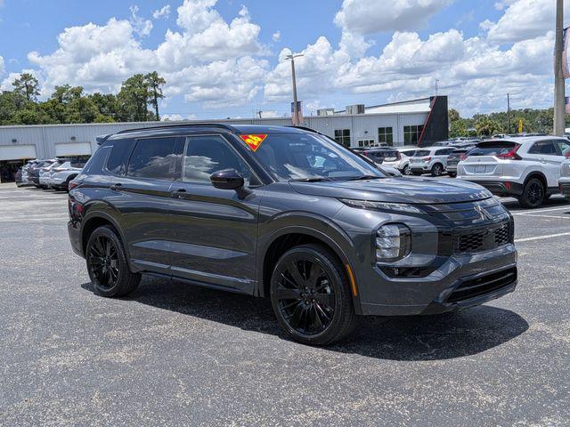 New 2026 Mitsubishi Outlander Black Edition