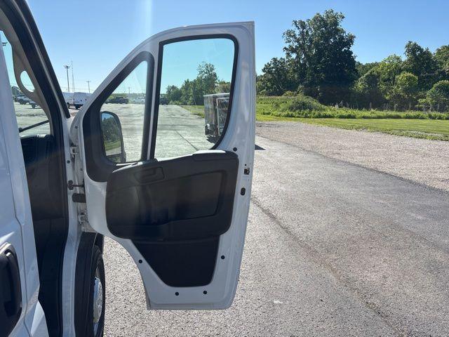 2026 RAM PROMASTER 2500 HIGH ROOF — фото 9