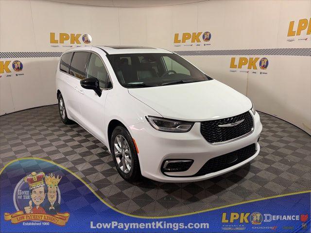 New 2026 Chrysler Pacifica Limited