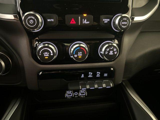 صورة مصغرة 26 لـ 2026 RAM 1500 TRADESMAN