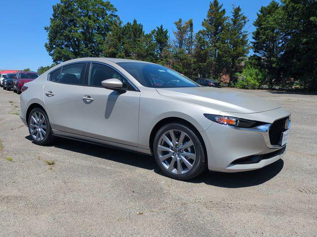 New 2026 Mazda Mazda3 FWD w/Preferred Package