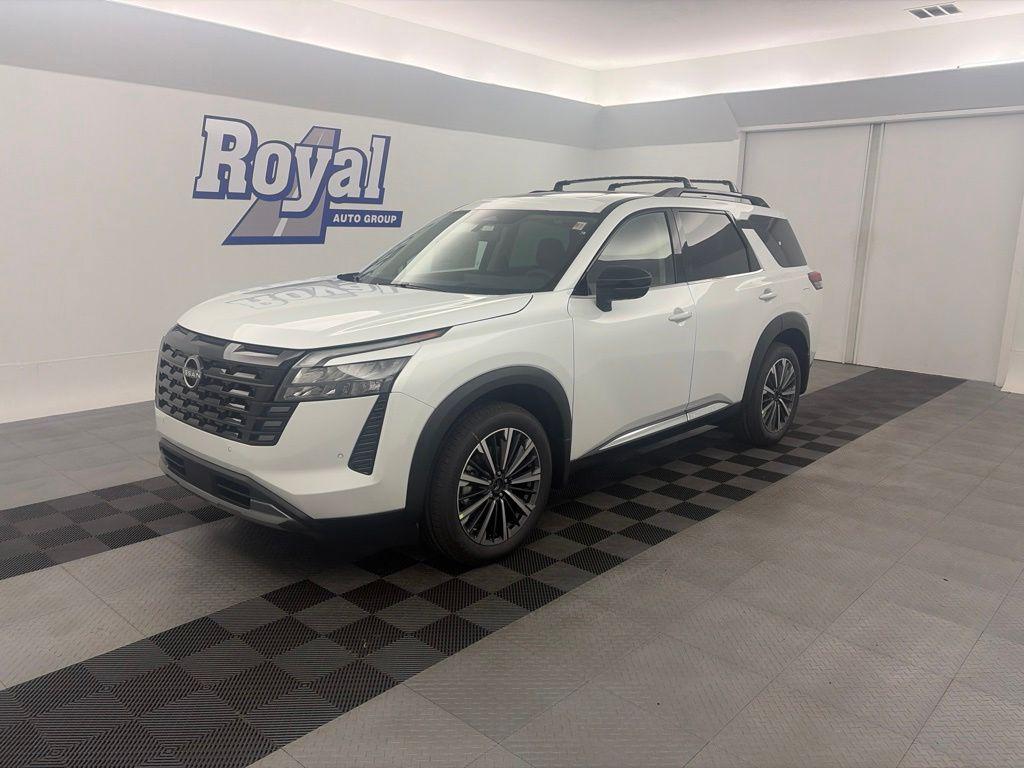 New 2026 Nissan Pathfinder Platinum