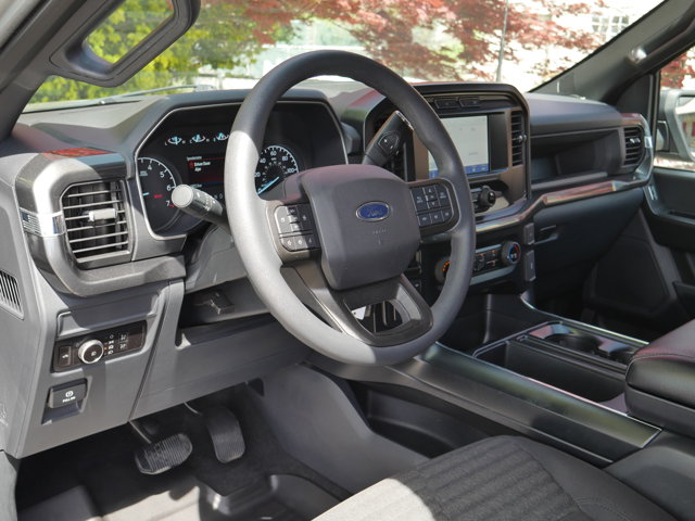 FORD F-150 XL - 4