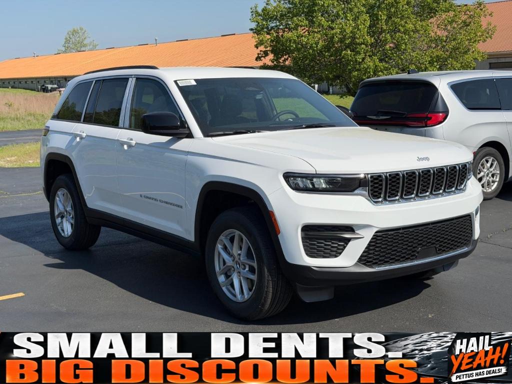 New 2026 Jeep Grand Cherokee Laredo 4x4