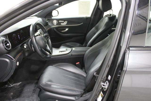 MERCEDES-BENZ E-CLASS - 3