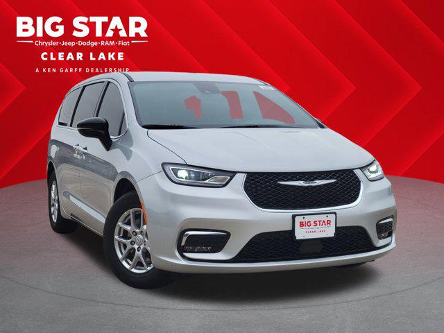 New 2026 Chrysler Pacifica L