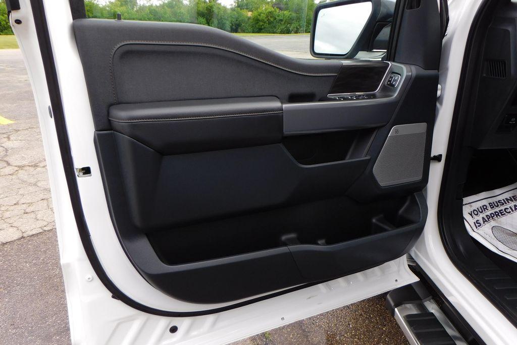 صورة مصغرة 19 لـ 2025 FORD F-150 LARIAT