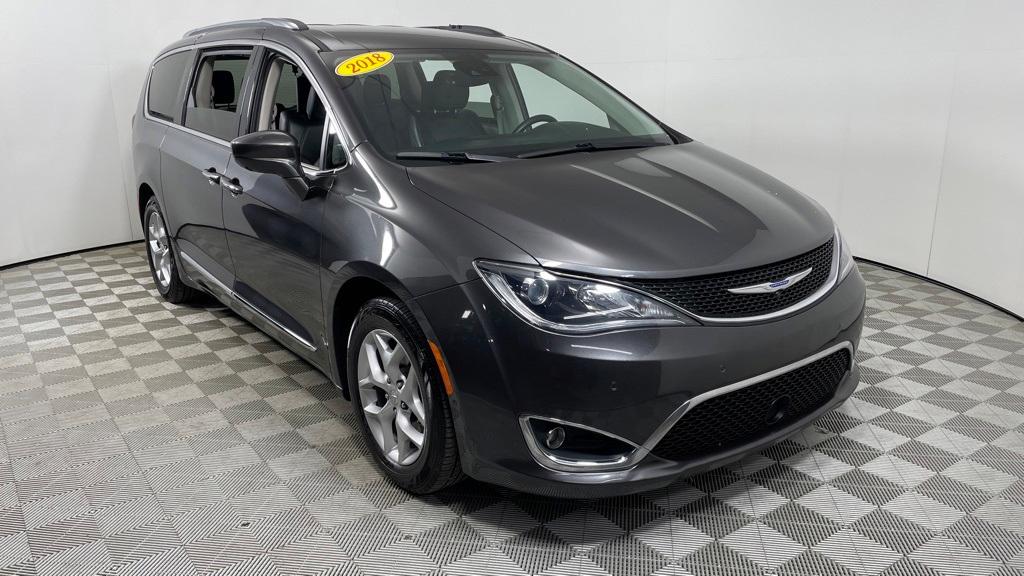 2018 pacifica touring plus