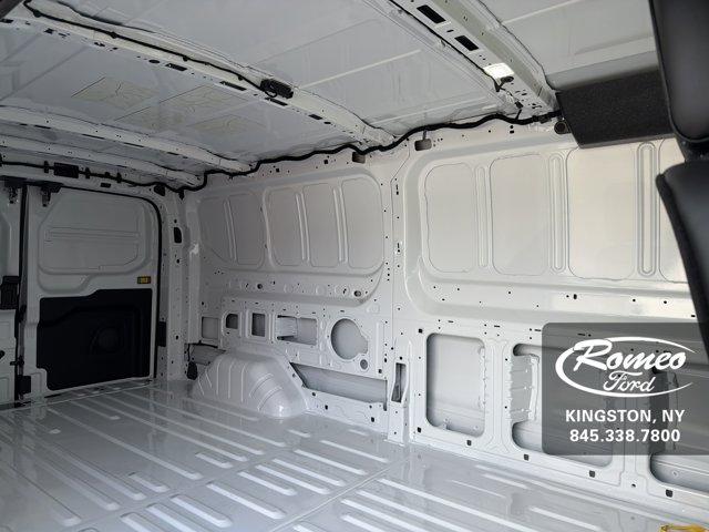 صورة مصغرة 28 لـ 2026 FORD TRANSIT-250