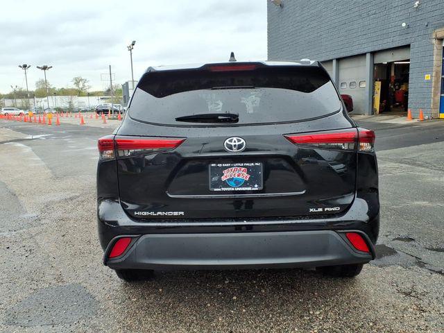 TOYOTA HIGHLANDER - 3