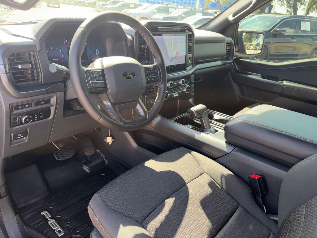 2024 FORD F-150 XLT — фото 8