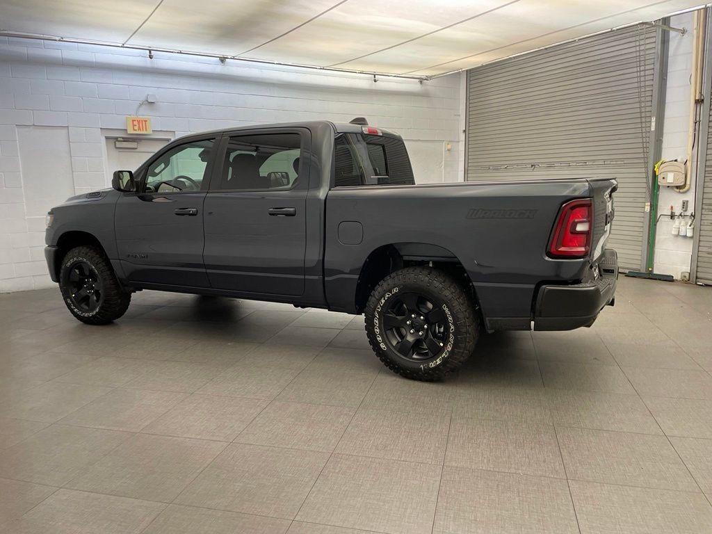 صورة 5 لـ 2026 RAM 1500 WARLOCK CREW CAB 4X4 5'7' BOX