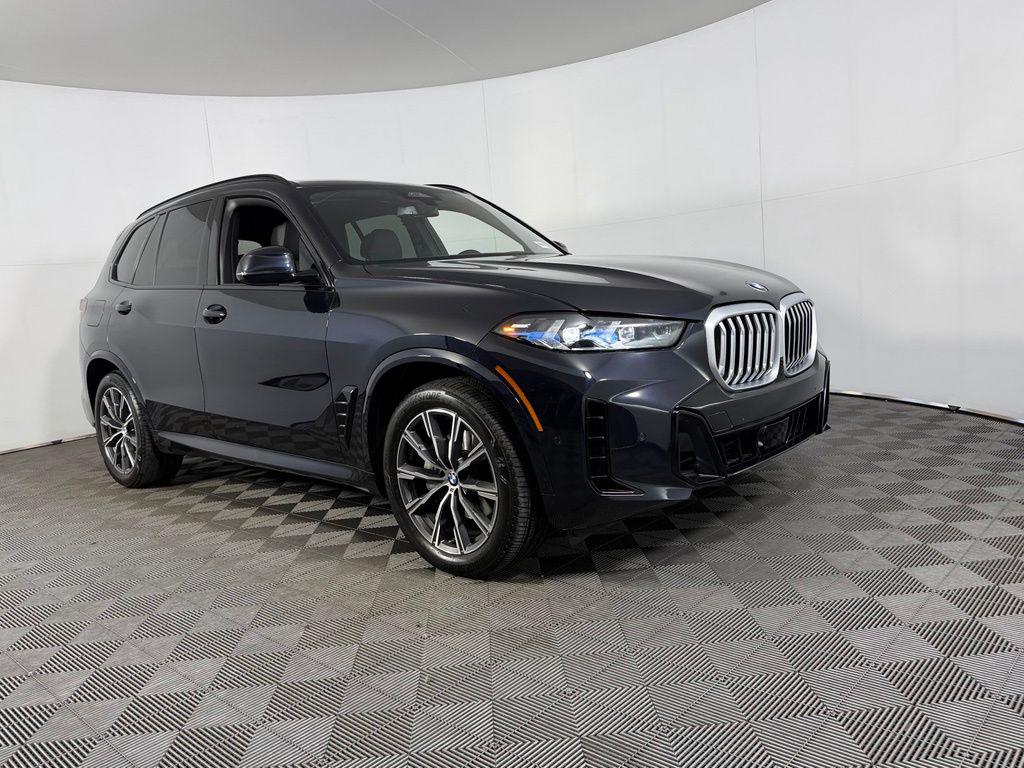 صورة 5 لـ 2026 BMW X5 XDRIVE40I