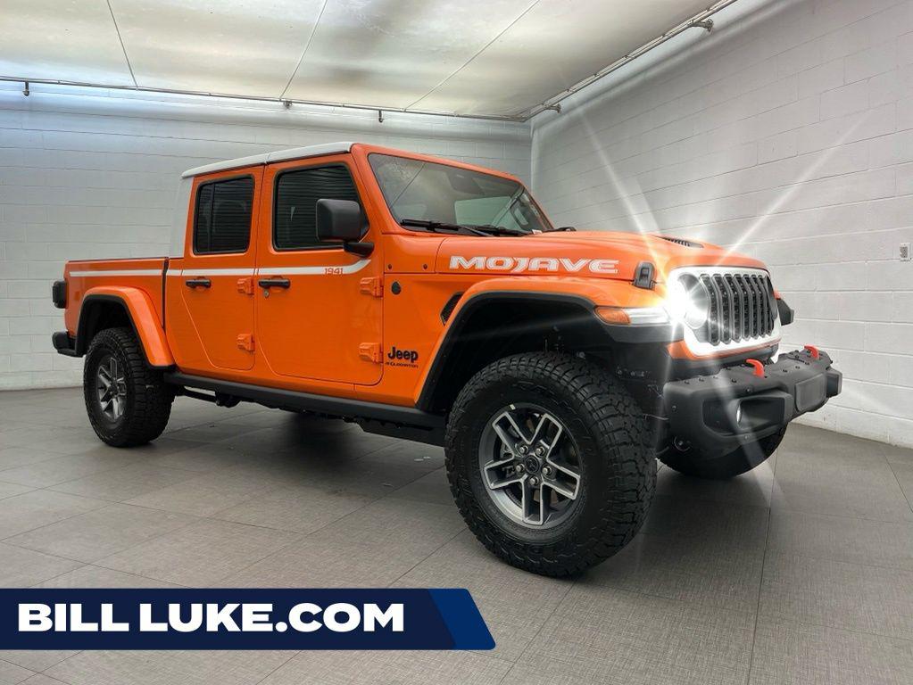 New 2026 Jeep Gladiator Mojave 4x4