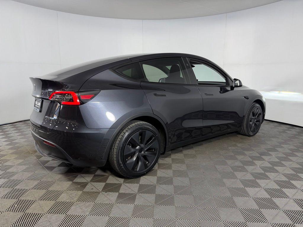 TESLA MODEL Y LONG RANGE DUAL MOTOR ALL-WHEEL DRIVE - 6