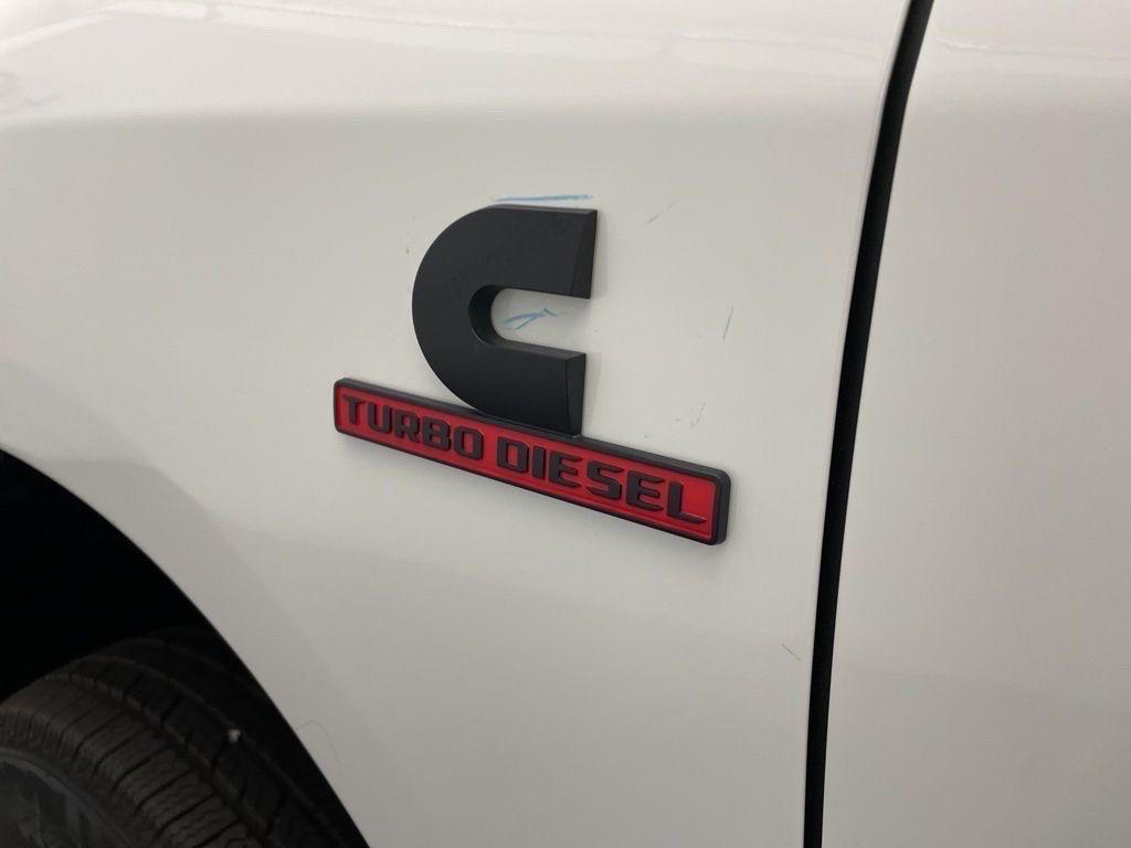 2026 RAM 3500 TRADESMAN CREW CAB 4X4 8' BOX — фото 10